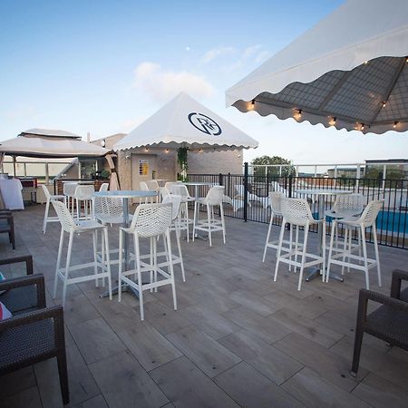 Gladstone Reef Hotel Motel Экстерьер фото