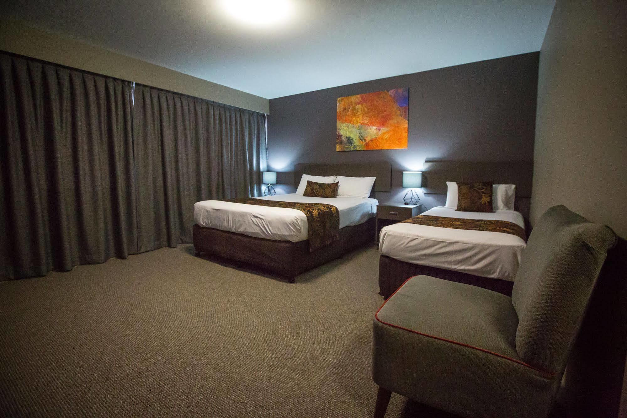 Gladstone Reef Hotel Motel Экстерьер фото