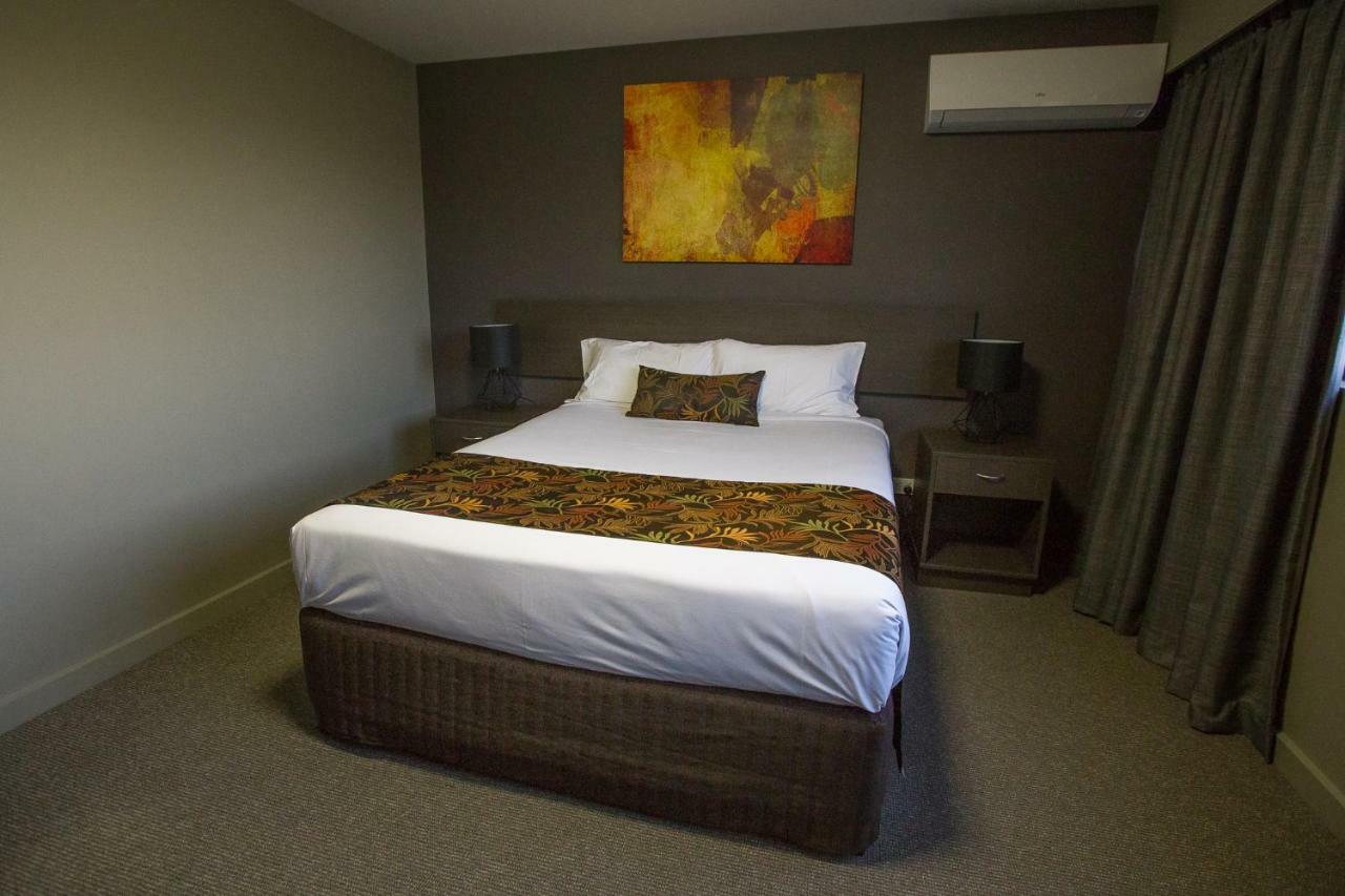 Gladstone Reef Hotel Motel Экстерьер фото